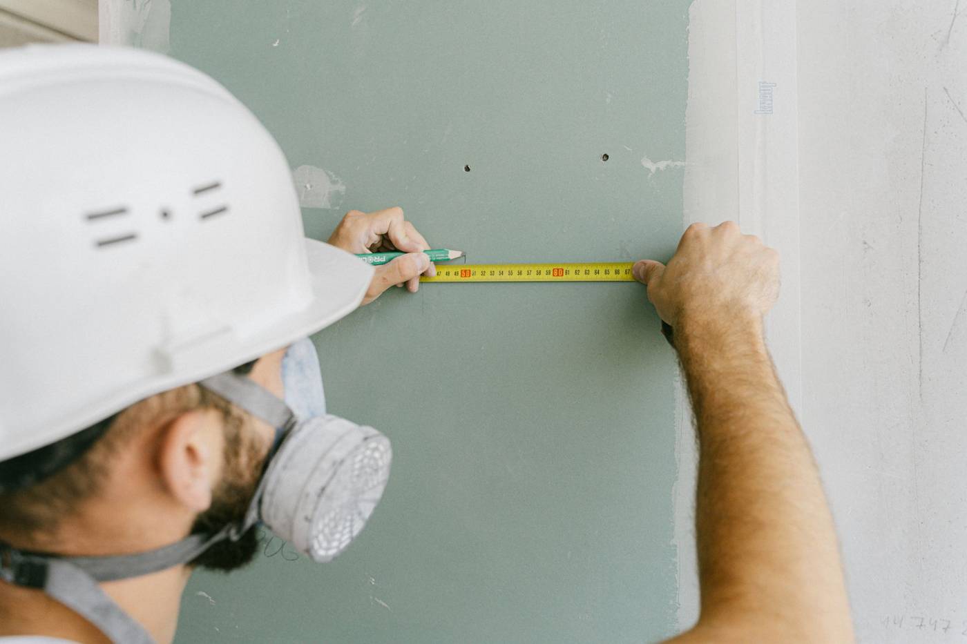 Asbestos in joint compound was common before the late 1970s.